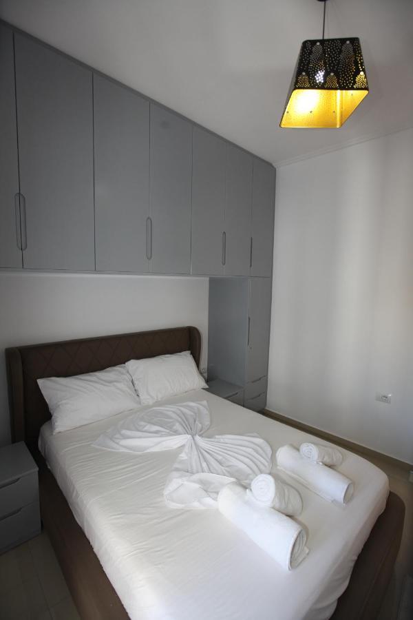 Deda Apartments Саранде Екстериор снимка