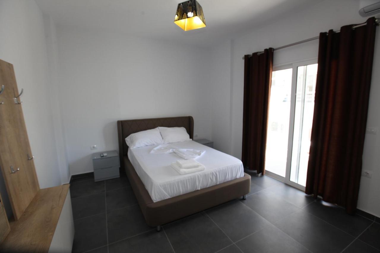 Deda Apartments Саранде Екстериор снимка