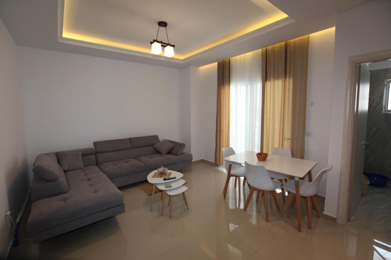 Deda Apartments Саранде Екстериор снимка